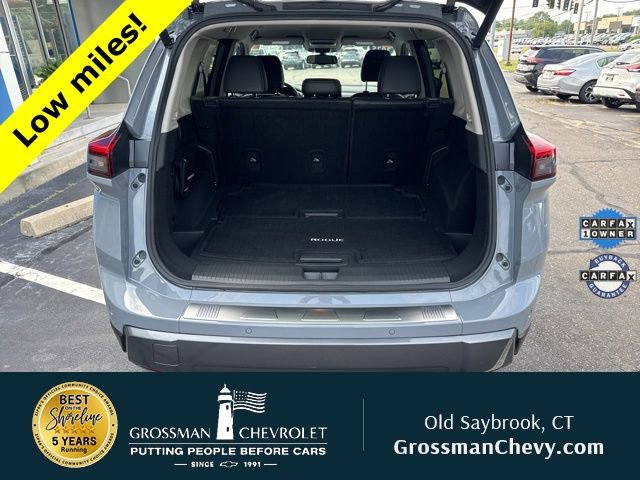 Used 2025 Nissan Rogue SL image 23