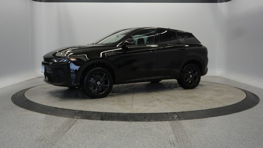 Used 2024 Dodge Hornet GT w/ GT Blacktop Package image 2