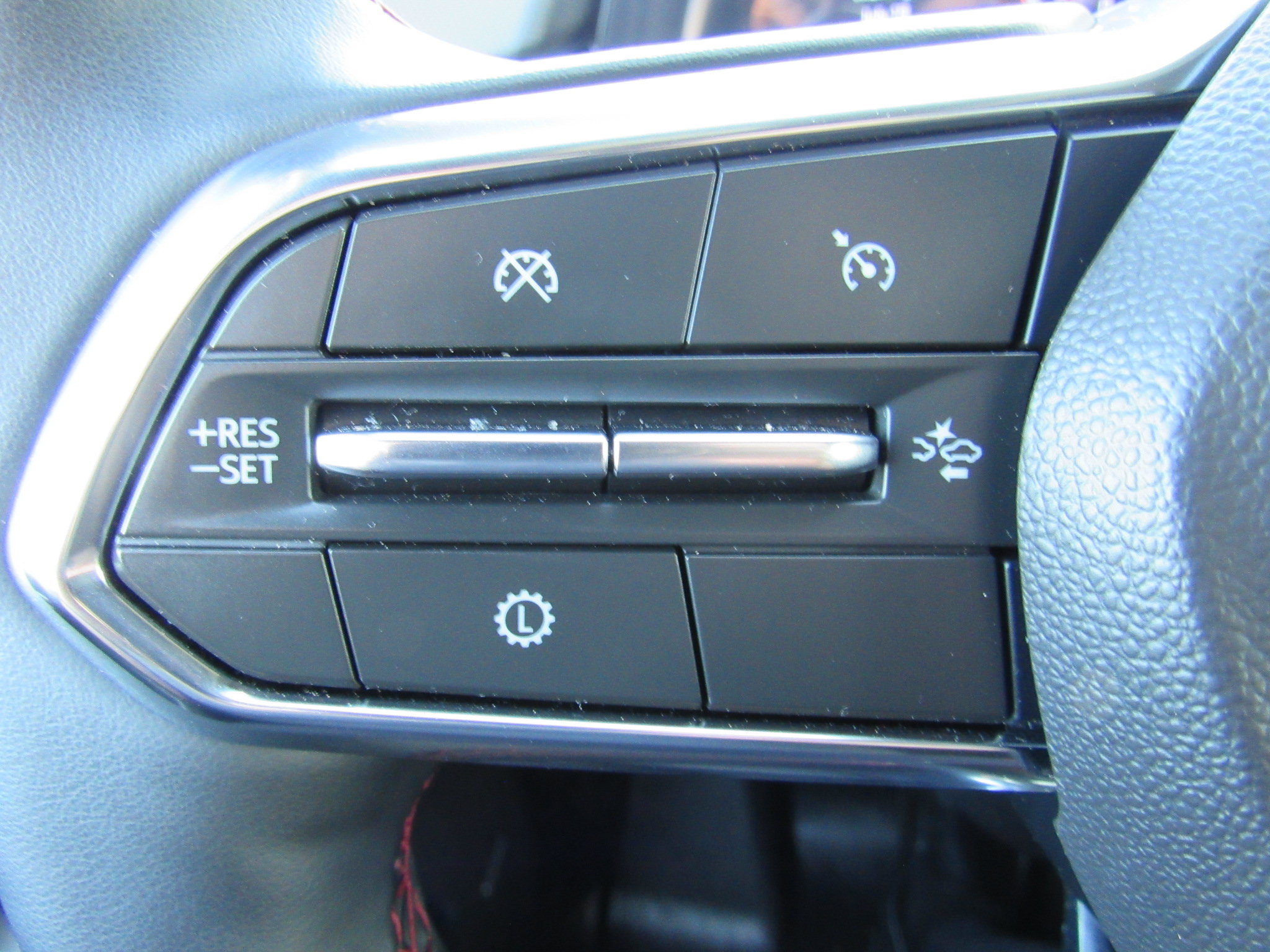 Used 2025 Chevrolet Tahoe RST w/ RST Capability Package AWD/4WD image 19