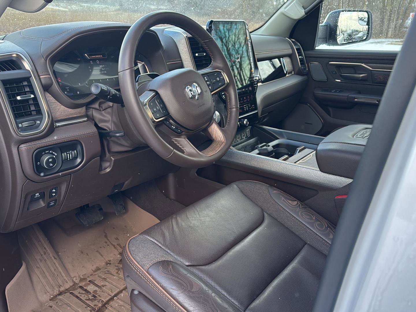 Used 2025 RAM 1500 Limited image 13