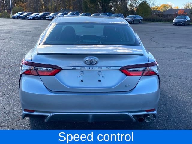 Used 2023 Toyota Camry SE FWD image 4