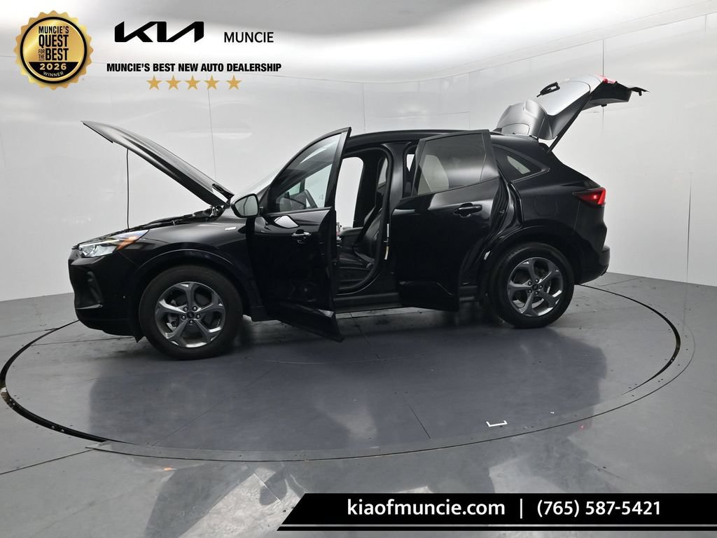 Used 2023 Ford Escape ST-Line w/ Tech Pack #1 AWD/4WD image 61