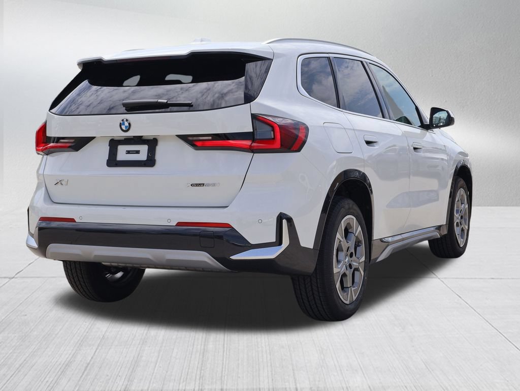 Certified 2025 BMW X1 xDrive28i w/ Technology Package AWD/4WD image 26