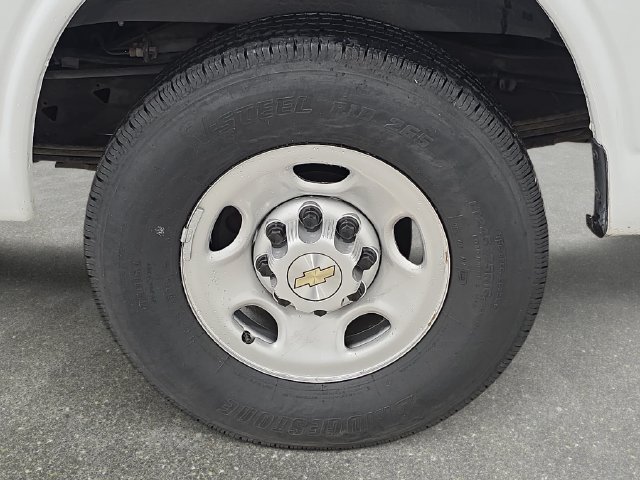 Used 2020 Chevrolet Express 2500 w/ Driver Convenience Package RWD image 28