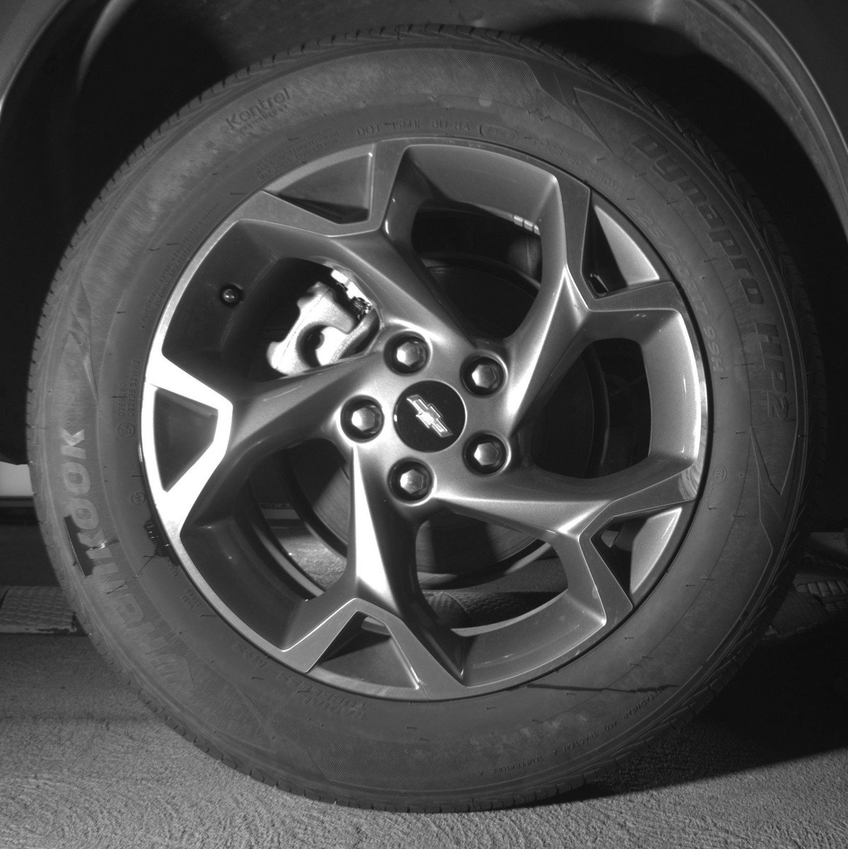 Used 2025 Chevrolet Trax LT FWD image 15