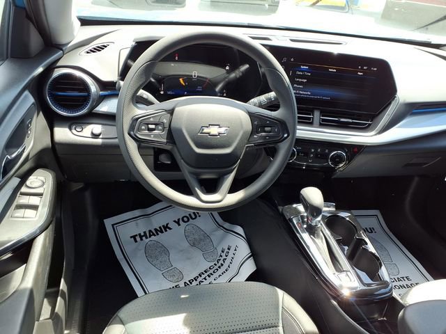 New 2026 Chevrolet Trax LT FWD image 6