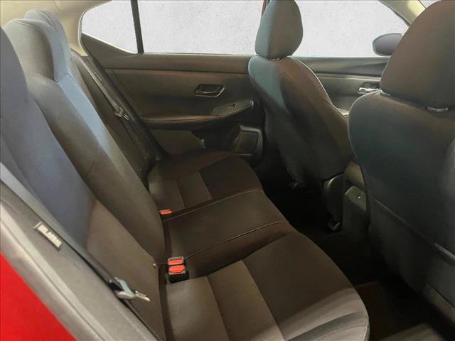 Used 2025 Nissan Sentra SV FWD image 17