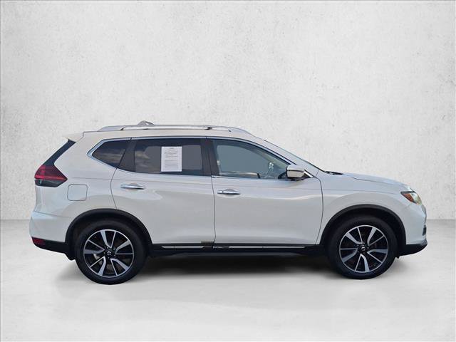 Used 2018 Nissan Rogue SL w/ Premium Package FWD image 4
