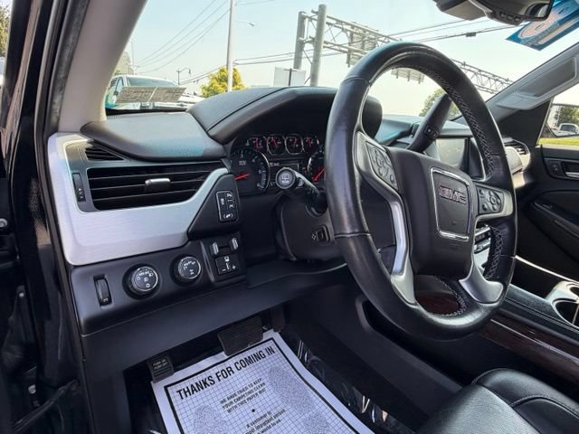 Used 2018 GMC Yukon SLT w/ HD Trailering Package AWD/4WD image 36
