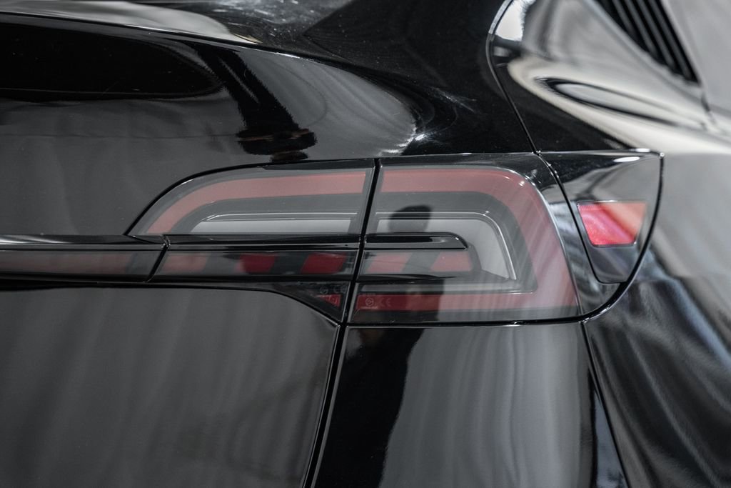 Used 2023 Tesla Model Y Long Range image 6
