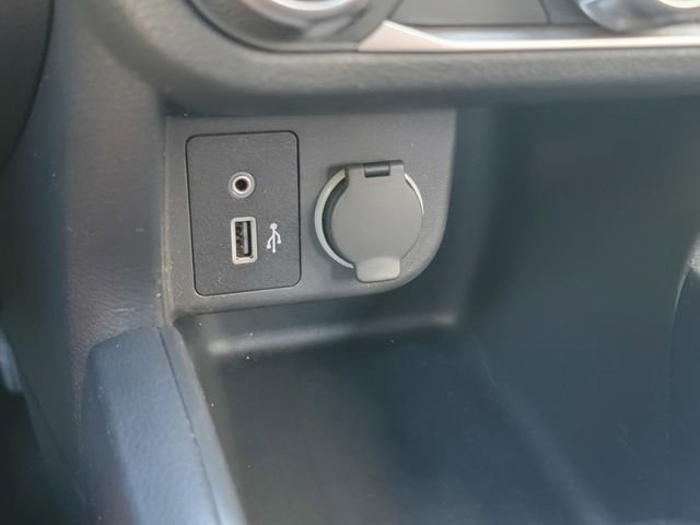 Used 2024 Nissan Kicks S image 27