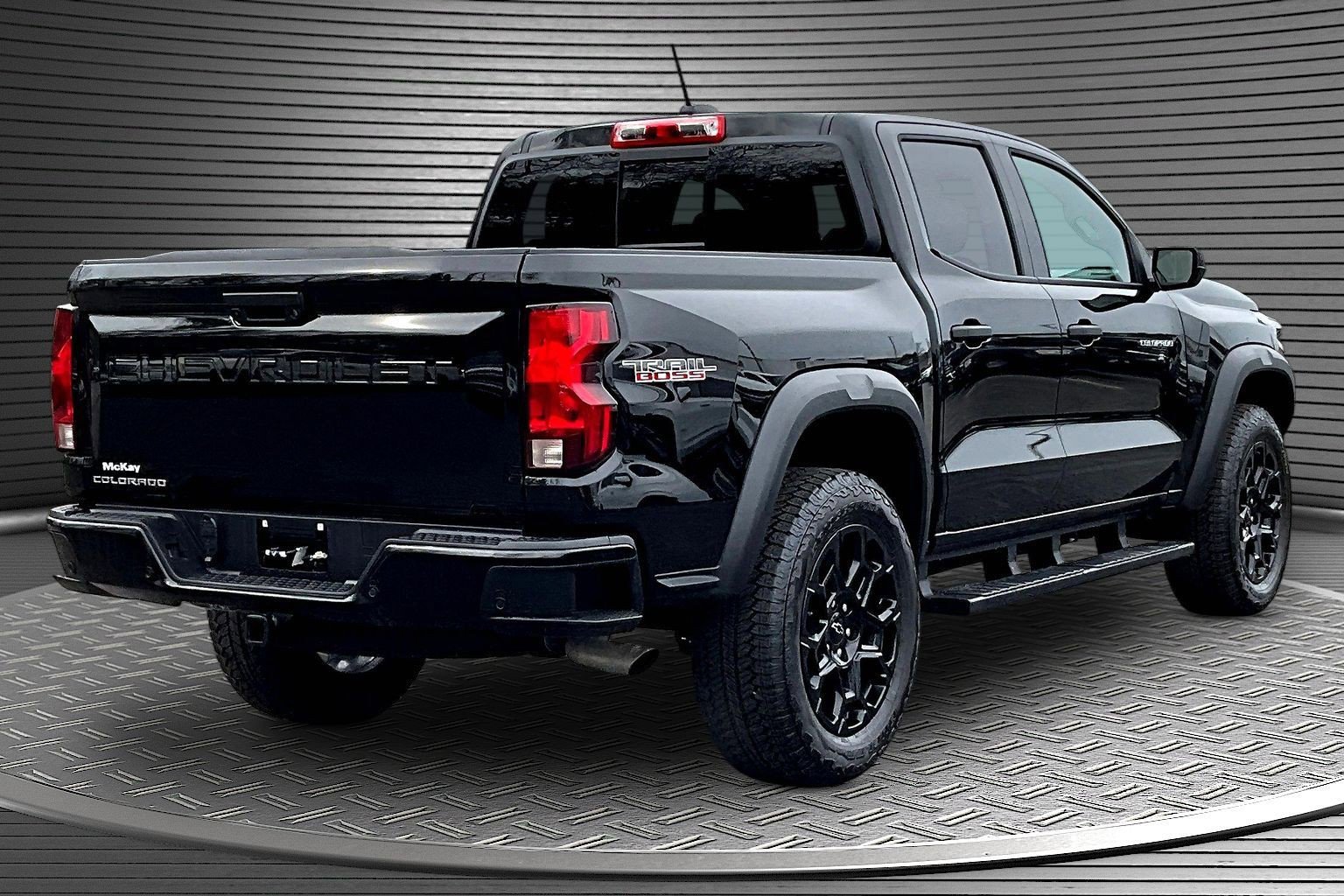 Used 2026 Chevrolet Colorado Trail Boss AWD/4WD image 6