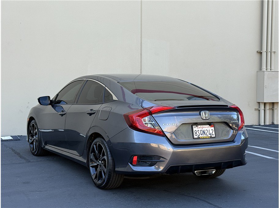 Used 2020 Honda Civic Sport image 4