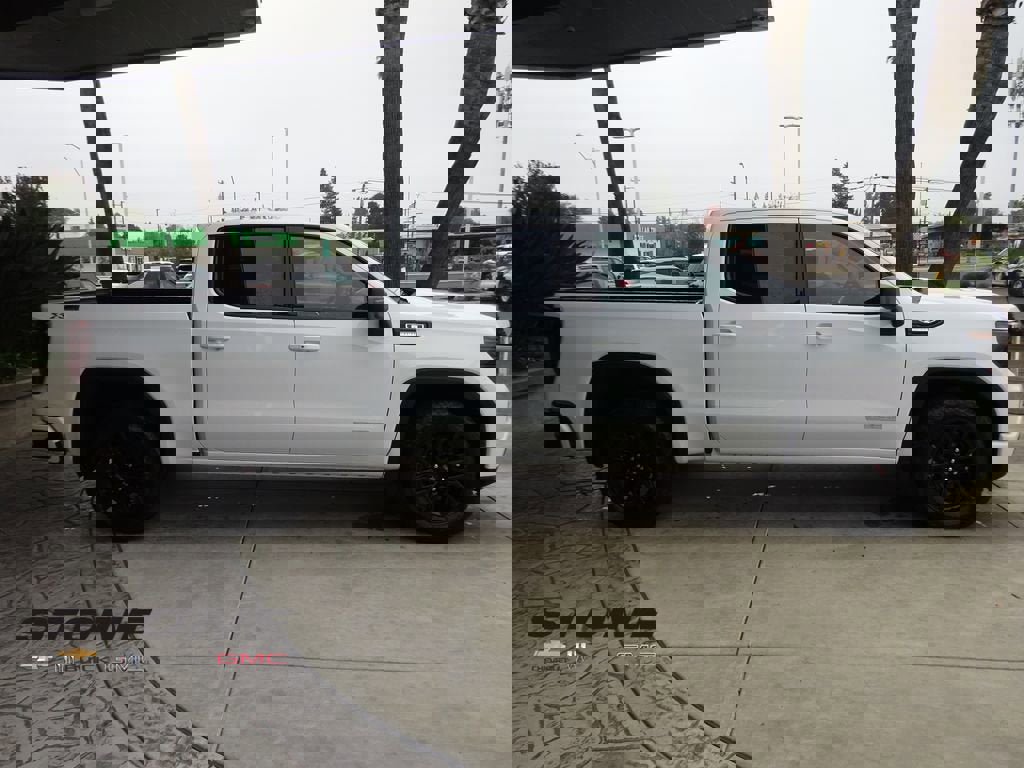 New 2026 GMC Sierra 1500 Elevation image 10