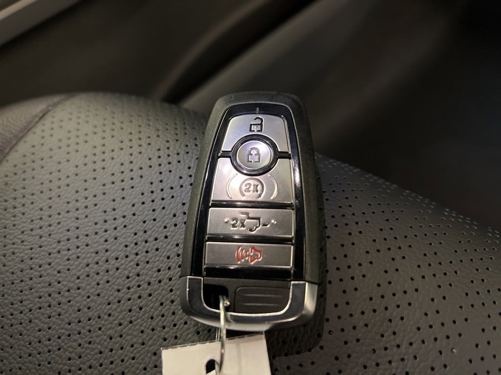 New 2025 Ford F150 Lariat w/ Equipment Group 502A High image 47