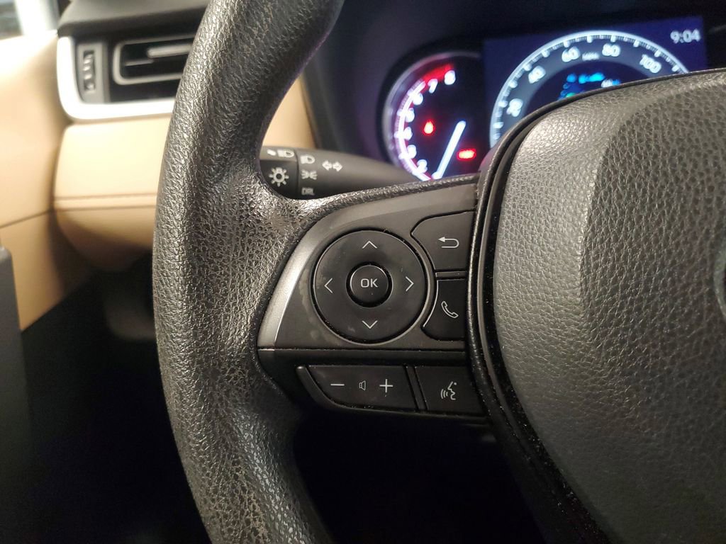 Used 2024 Toyota RAV4 LE image 20