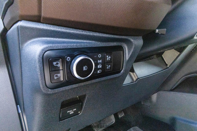 Used 2023 Ford Bronco Heritage Edition AWD/4WD image 21