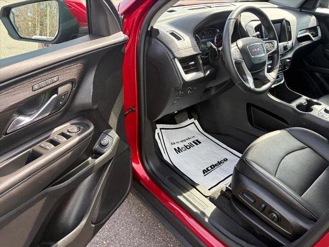 Certified 2023 GMC Terrain SLT w/ LPO, Floor Liner Package image 11