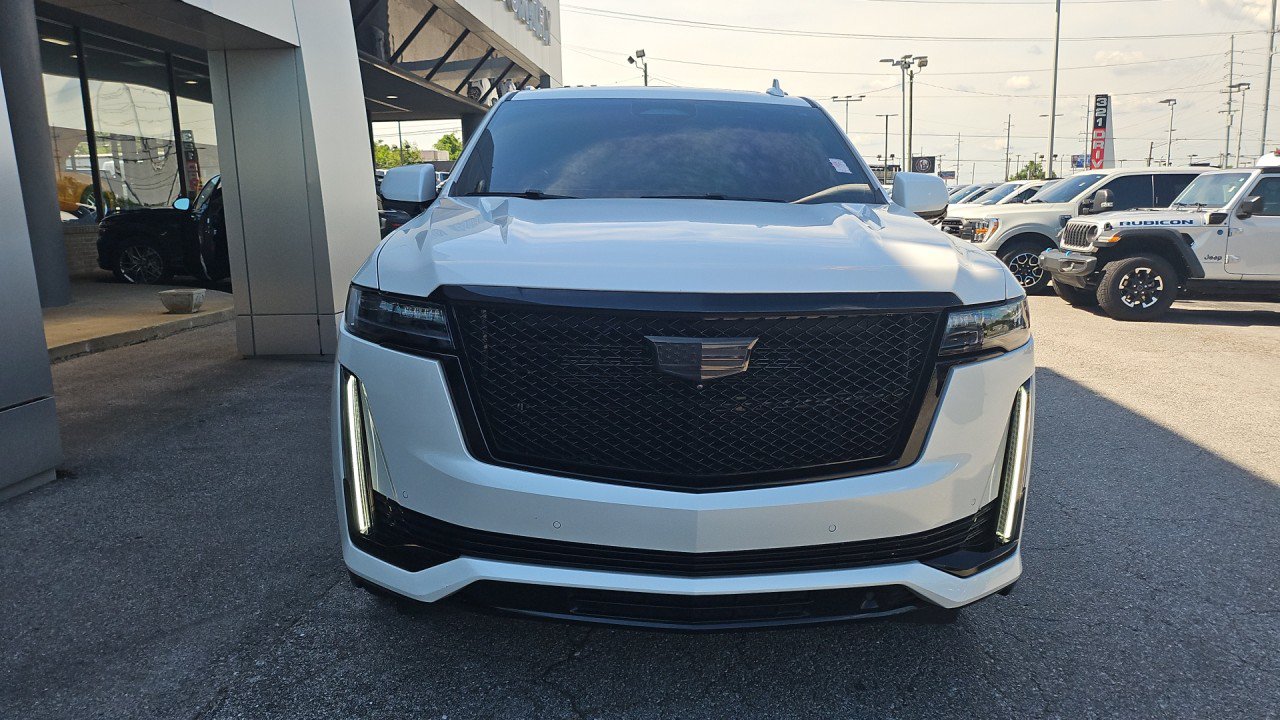 Used 2023 Cadillac Escalade Sport Platinum AWD/4WD image 7
