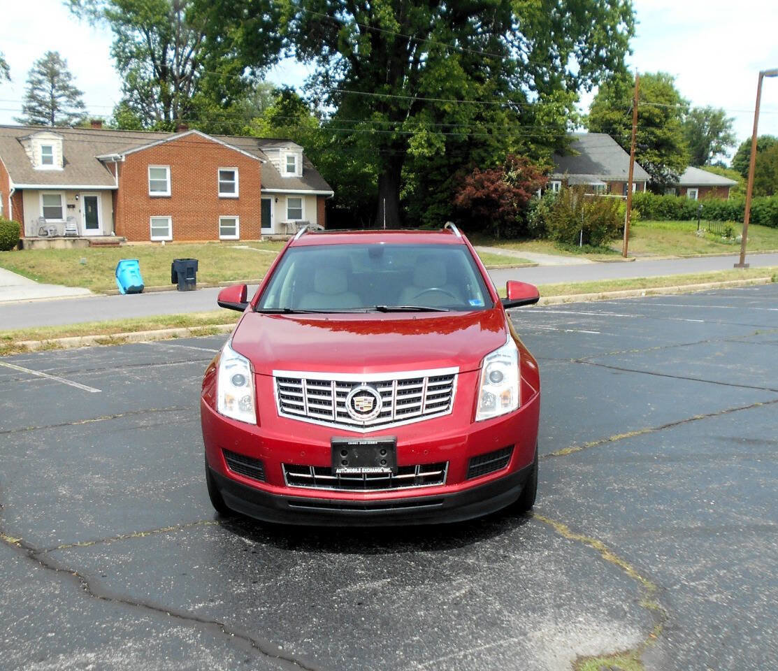 Used 2016 Cadillac SRX Luxury AWD/4WD image 3