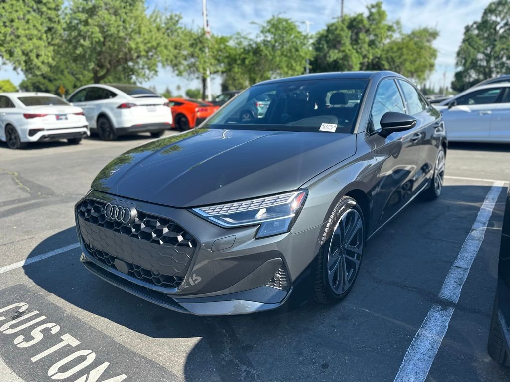 Used 2025 Audi A3 2.0T Premium image 3