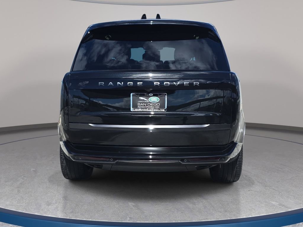 Certified 2023 Land Rover Range Rover SE image 6