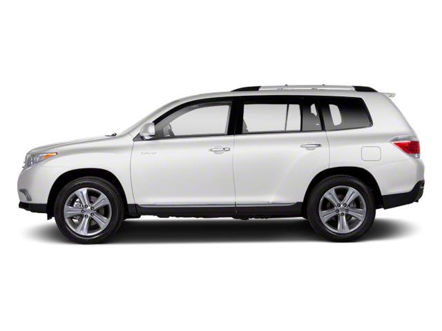 Used 2013 Toyota Highlander FWD image 3