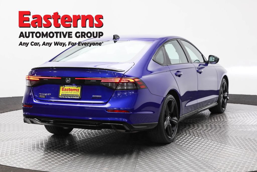 Used 2025 Honda Accord Sport image 5