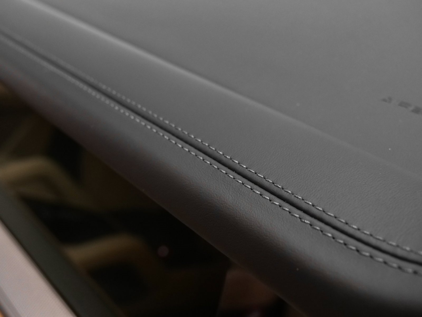 Used 2025 Porsche Cayenne image 20