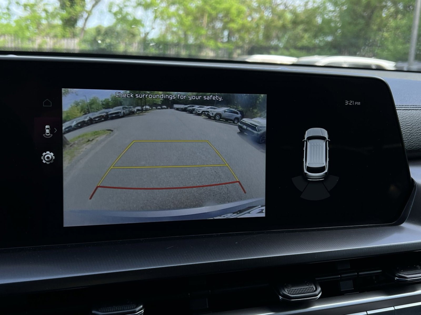 Used 2023 Kia Telluride LX image 32