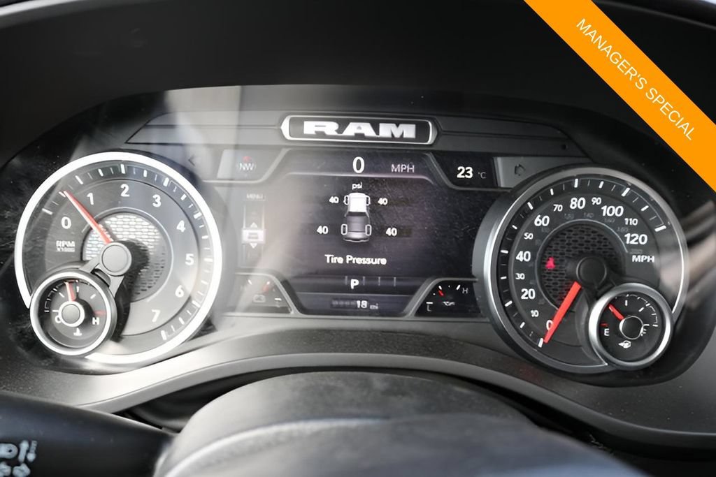 New 2026 RAM 1500 Express AWD/4WD image 21