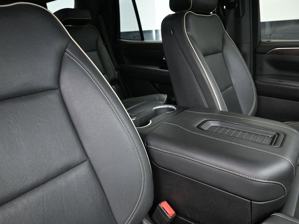 Used 2023 Chevrolet Tahoe Premier AWD/4WD image 26