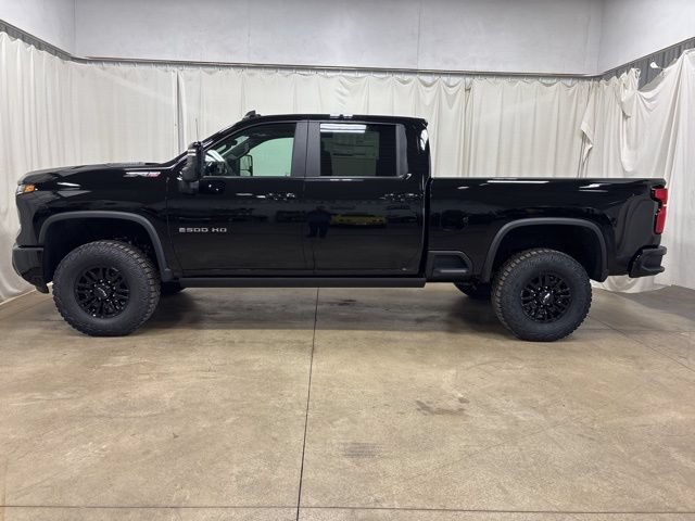 New 2026 Chevrolet Silverado 2500 ZR2 AWD/4WD image 8