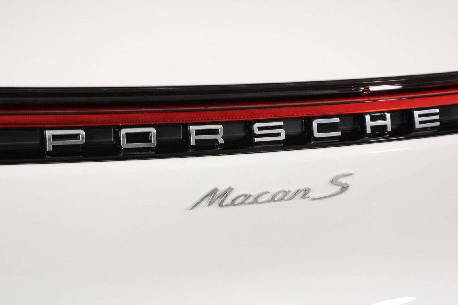New 2026 Porsche Macan S AWD/4WD image 22