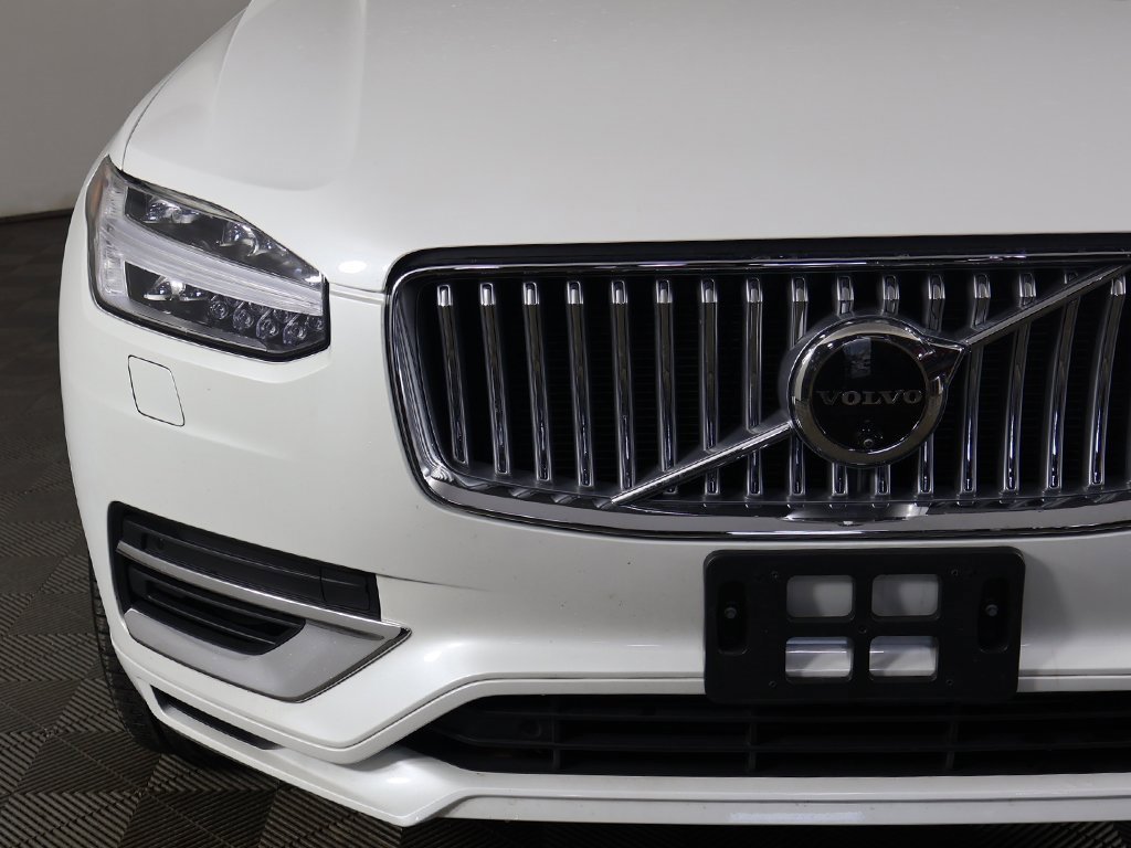 Used 2024 Volvo XC90 T8 Plus w/ Protection Package Premier image 17