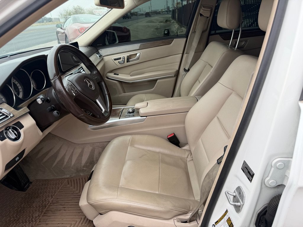 Used 2014 Mercedes-Benz E 350 Sedan image 17