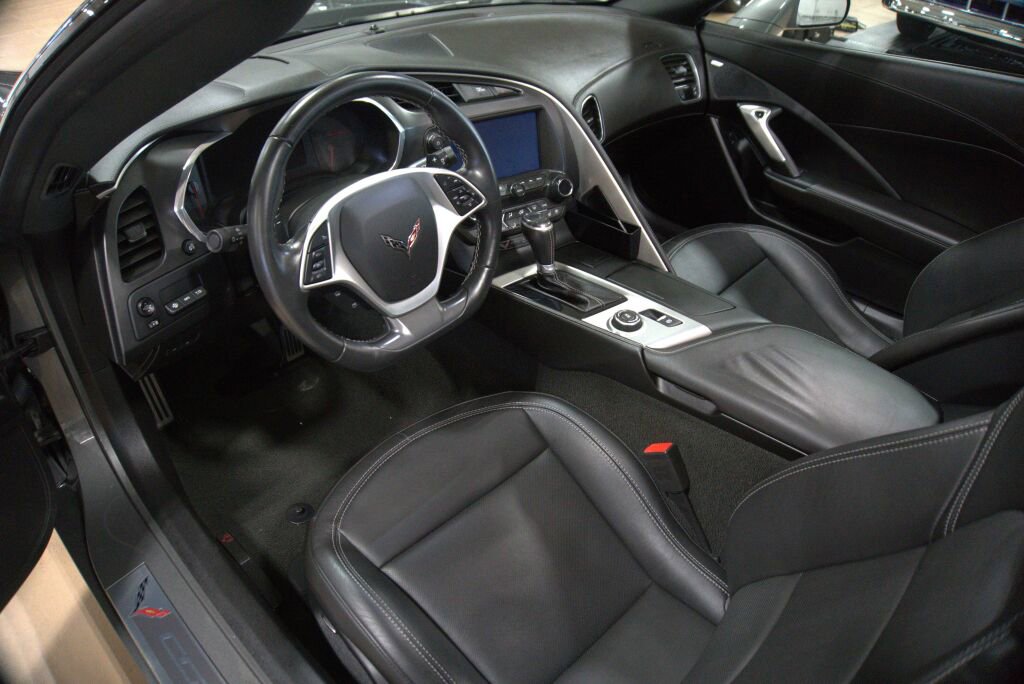 Used 2016 Chevrolet Corvette Stingray Coupe w/ 2LT Preferred Equipment Group image 37