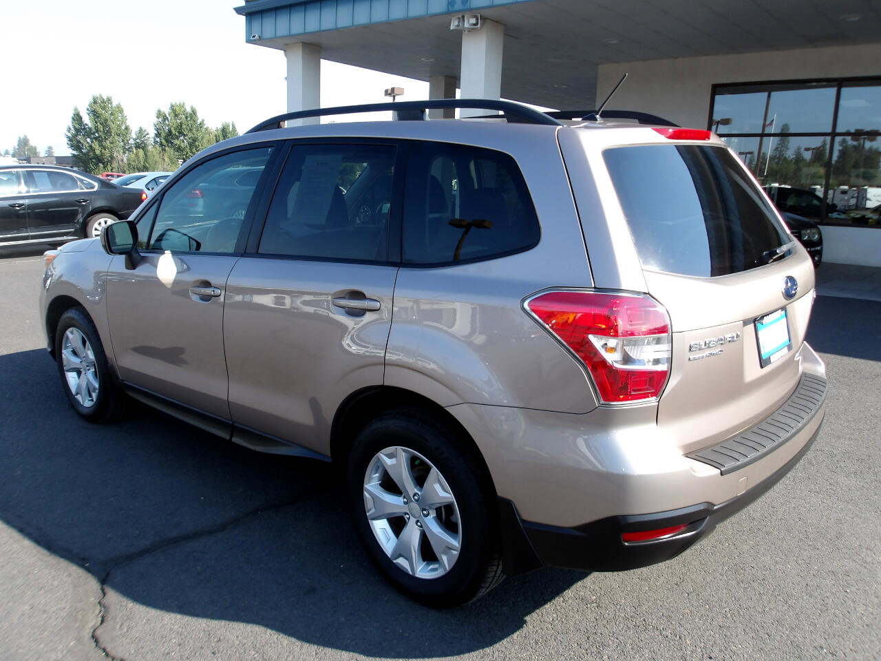 Used 2015 Subaru Forester 2.5i Premium w/ Popular Package #1 image 3