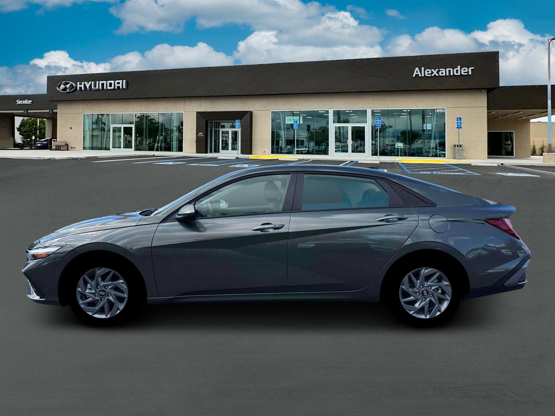 New 2026 Hyundai Elantra Hybrid FWD image 3