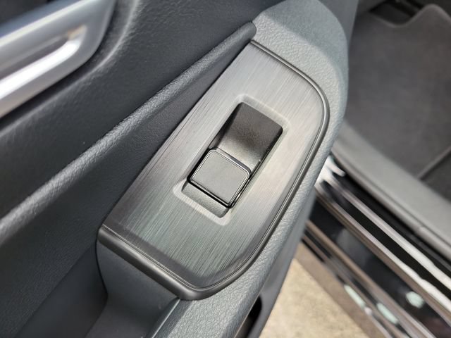 Used 2026 Nissan Sentra SR w/ Floor Mat Package FWD image 19