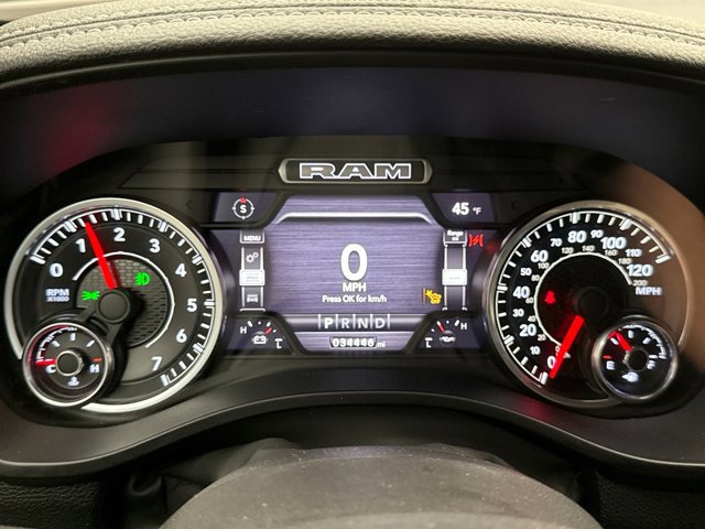 Used 2022 RAM 1500 Laramie w/ Sport Appearance Package image 13