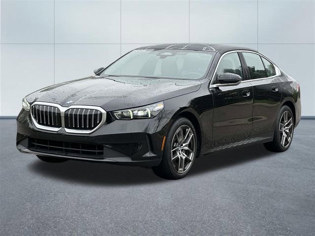 Used 2026 BMW 530i xDrive w/ Premium Package AWD/4WD image 10