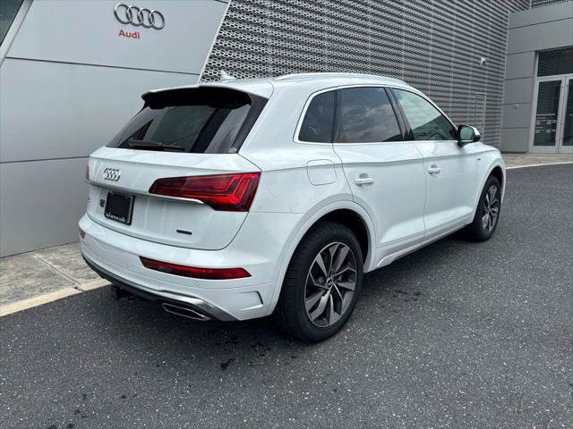 Used 2022 Audi Q5 2.0T Premium Plus AWD/4WD image 3