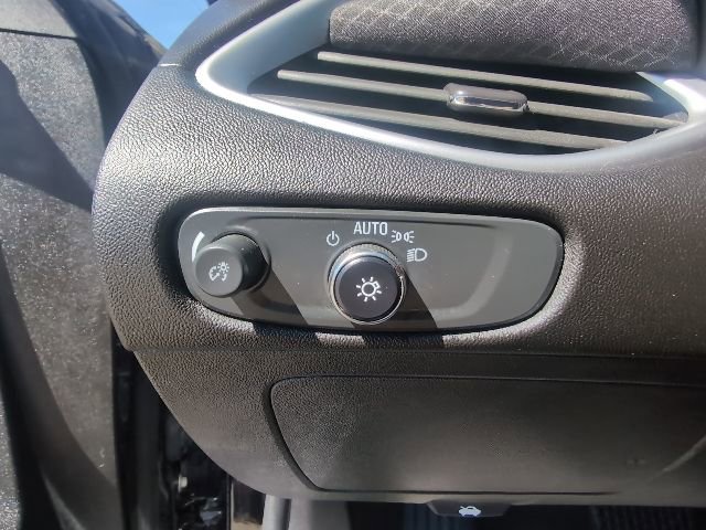 Used 2023 Chevrolet Malibu LT image 17