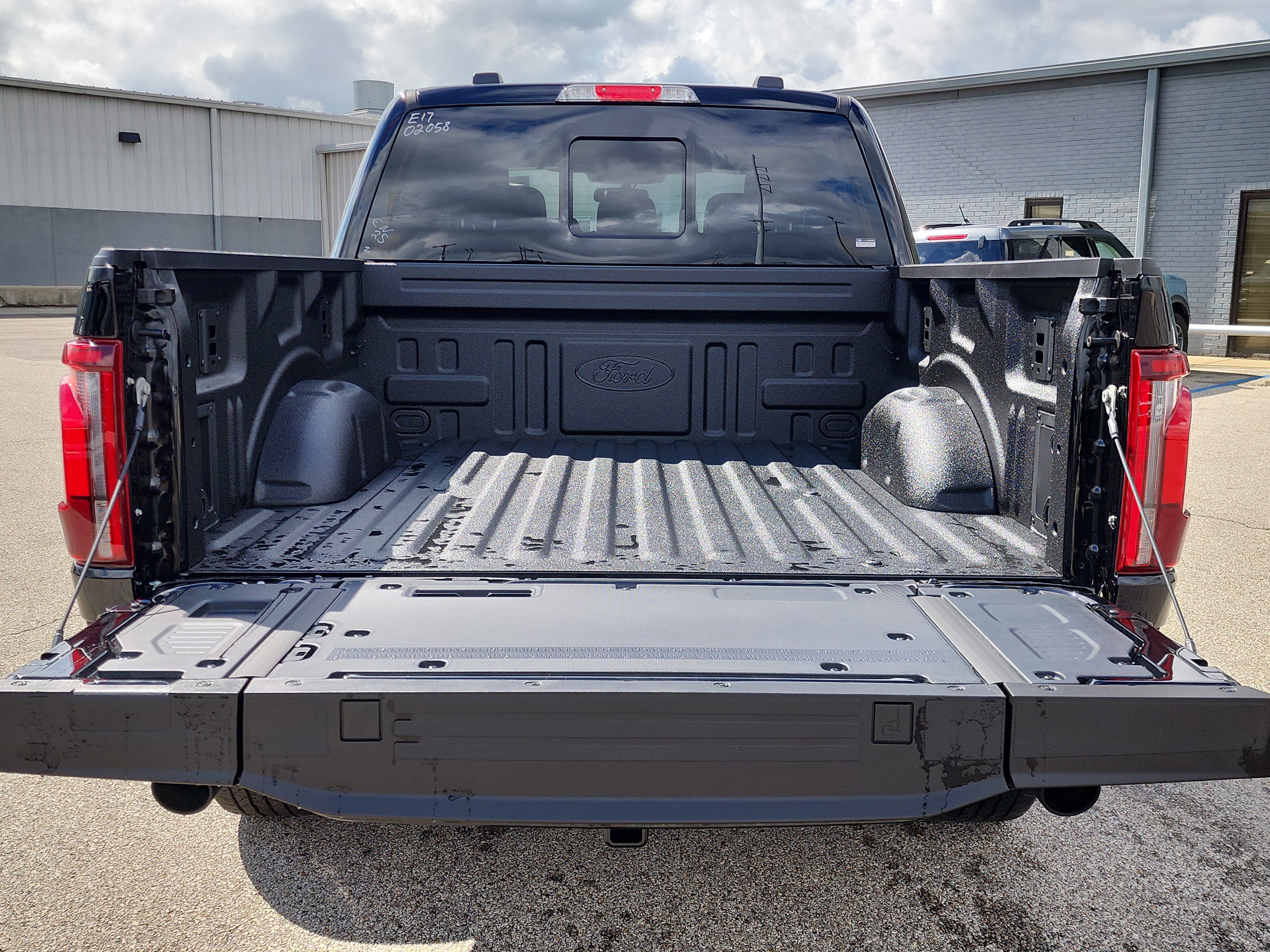 New 2025 Ford F150 Lariat image 4