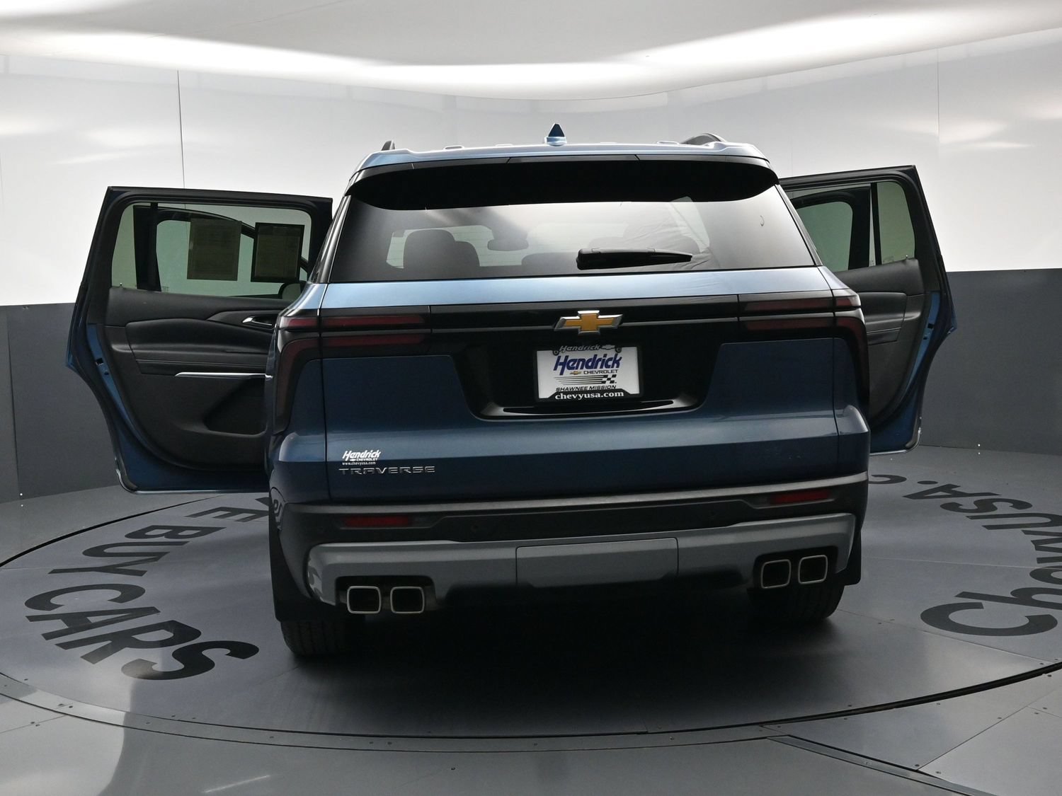Used 2025 Chevrolet Traverse LT FWD image 25