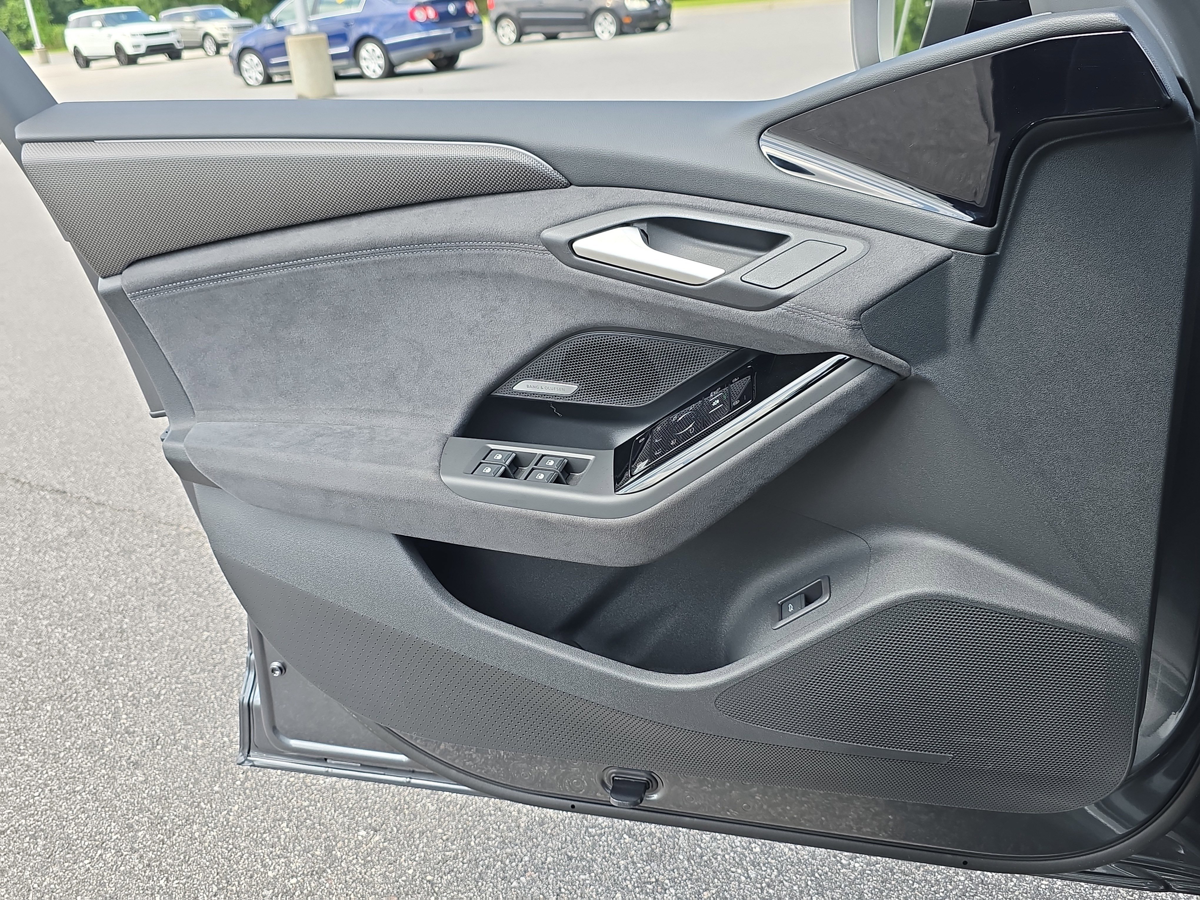 New 2025 Audi S6 e-tron Prestige image 24
