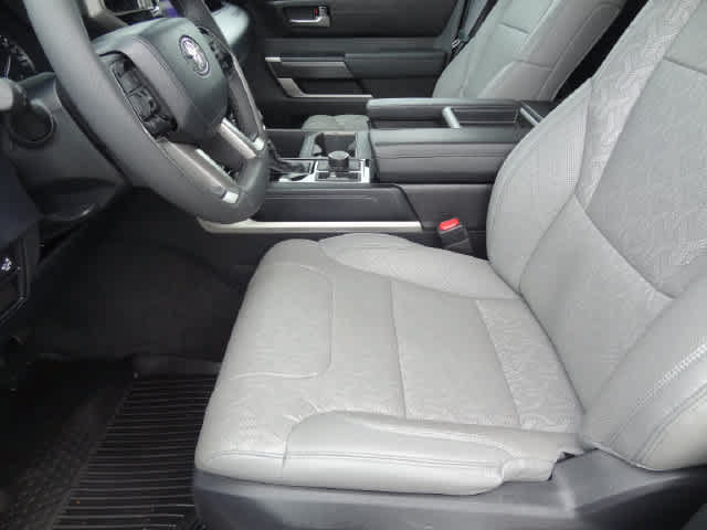Used 2024 Toyota Tundra SR5 w/ SR5 Premium Package AWD/4WD image 8