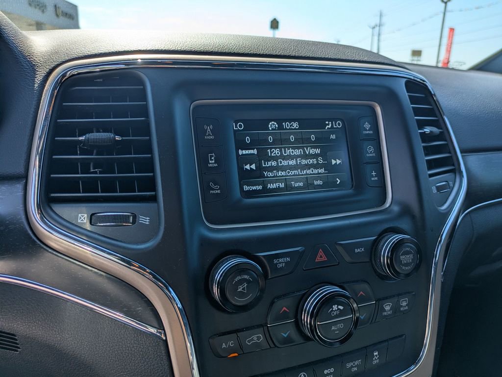 Used 2017 Jeep Grand Cherokee Limited AWD/4WD image 18