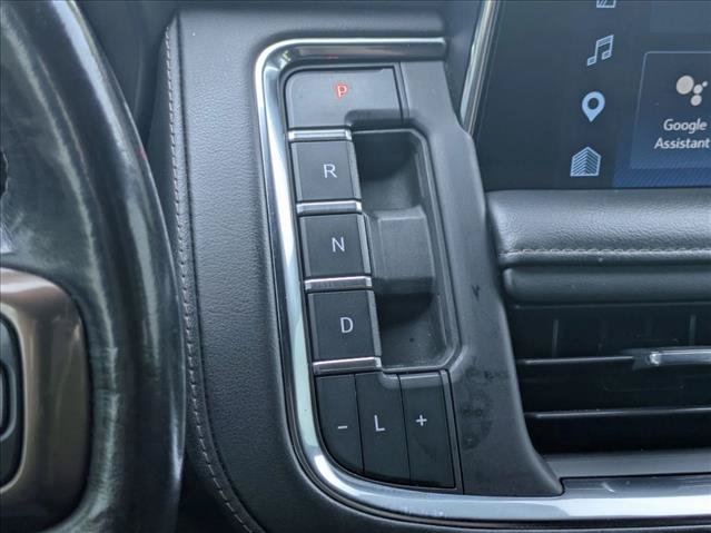 Used 2022 Chevrolet Suburban High Country AWD/4WD image 12